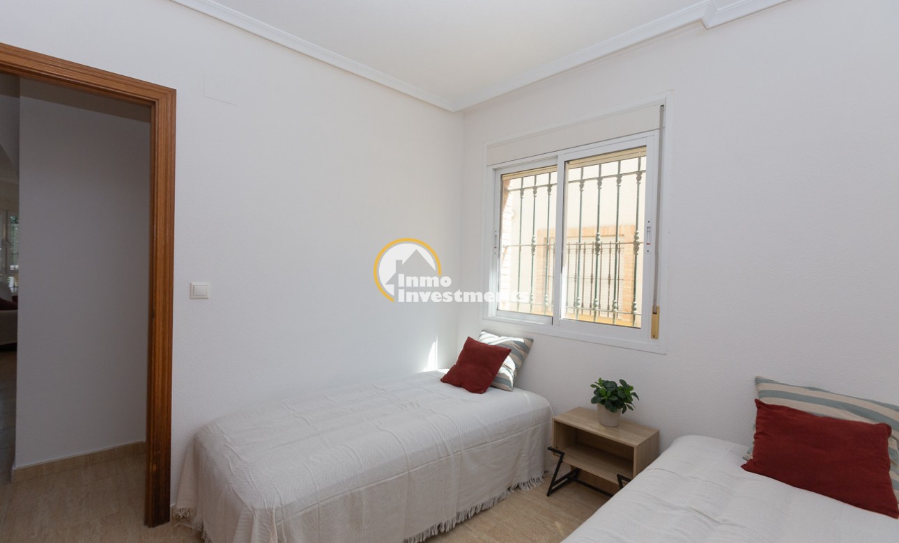 Reventa - Chalet independiente - Los Montesinos