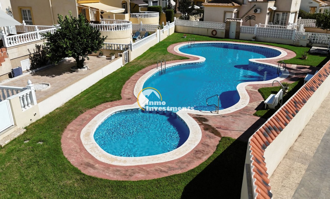 Bestaande bouw - Half vrijstaande villa - Playa Flamenca - Montilla