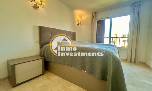 Resale - Apartment - Punta Prima - Beachside