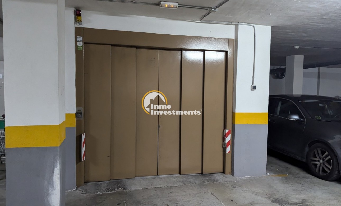 Bestaande bouw - Garage - Torrevieja