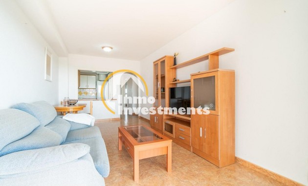 Resale - Apartment - Orihuela Costa - Campoamor