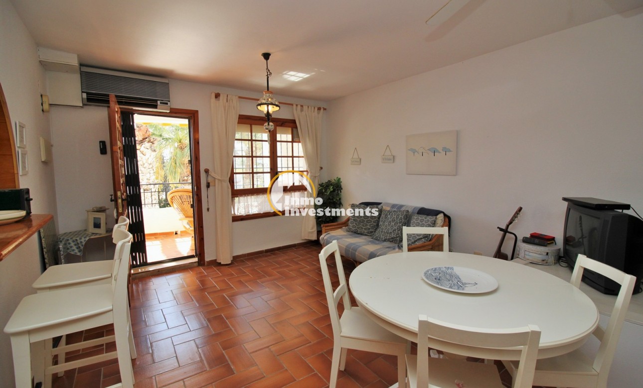 Resale - Town house - Villamartin