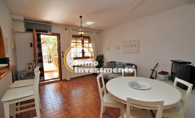 Resale - Town house - Villamartin