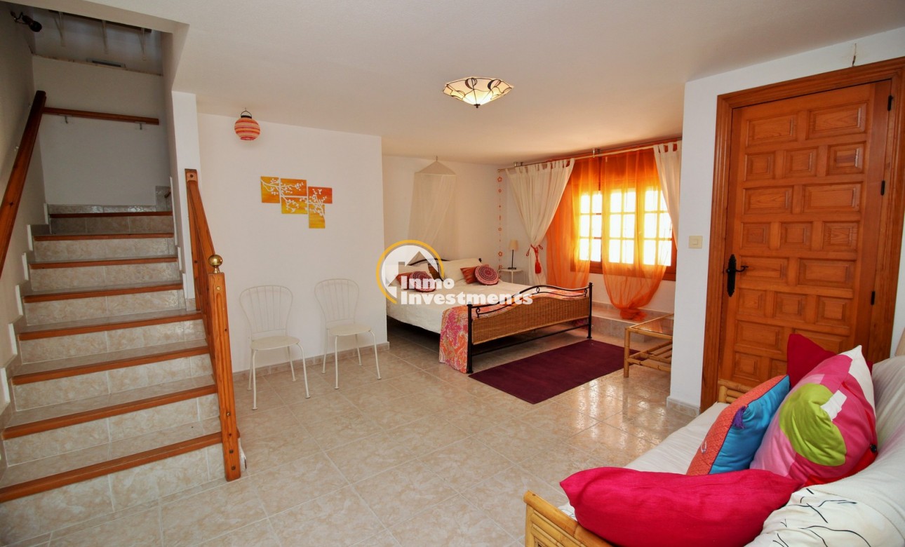 Resale - Town house - Villamartin