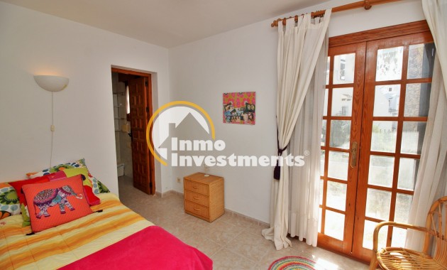 Resale - Town house - Villamartin