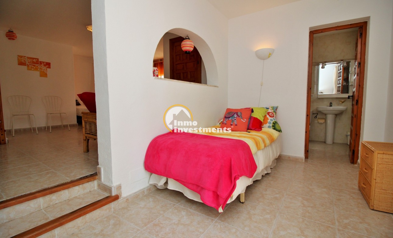 Resale - Town house - Villamartin