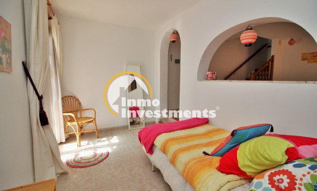 Resale - Town house - Villamartin