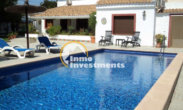 Bestaande bouw - Villa - Lomas de Cabo Roig