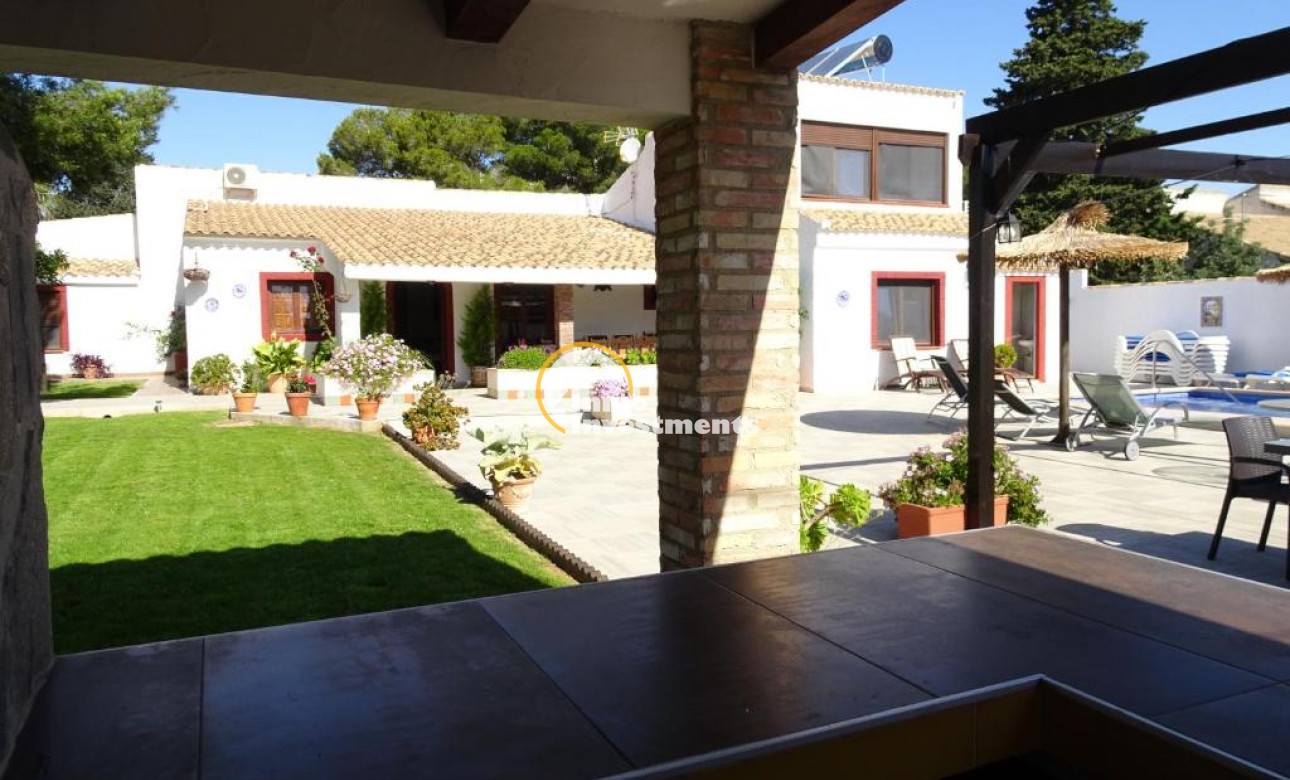 Bestaande bouw - Villa - Lomas de Cabo Roig