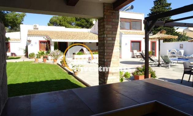 Bestaande bouw - Villa - Lomas de Cabo Roig