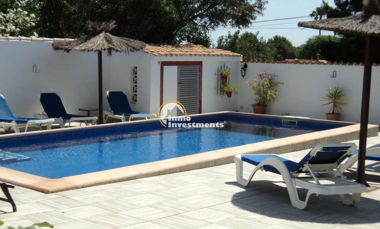 Bestaande bouw - Villa - Lomas de Cabo Roig