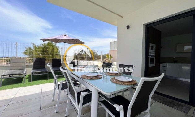 Resale - Villa - San Miguel de Salinas - San Miguel