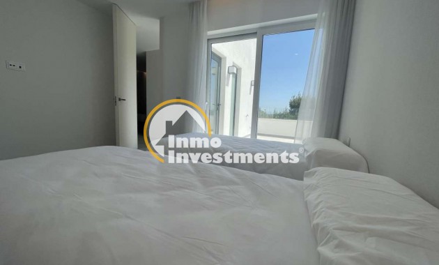 Reventa - Chalet independiente - Orihuela Costa - Las Colinas