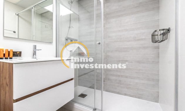 Reventa - Apartamento - Mil Palmeras - Playa