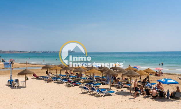 Resale - Apartment - Mil Palmeras - Beach