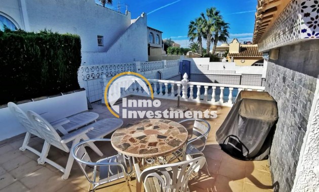 Gebrauchtimmobilien - Villa - Villamartin - Blue Lagoon