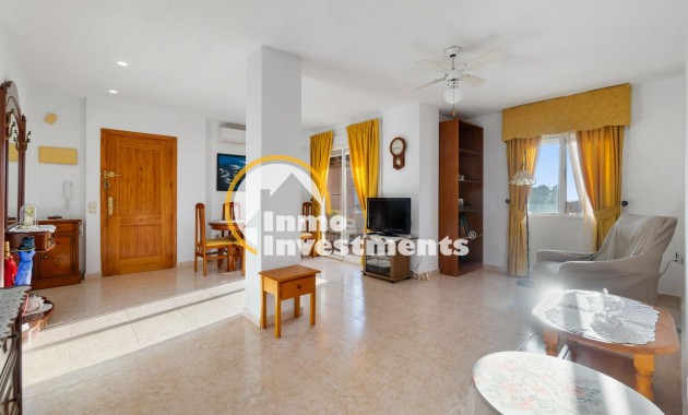 Resale - Apartment - Torrevieja - Calas Blanca