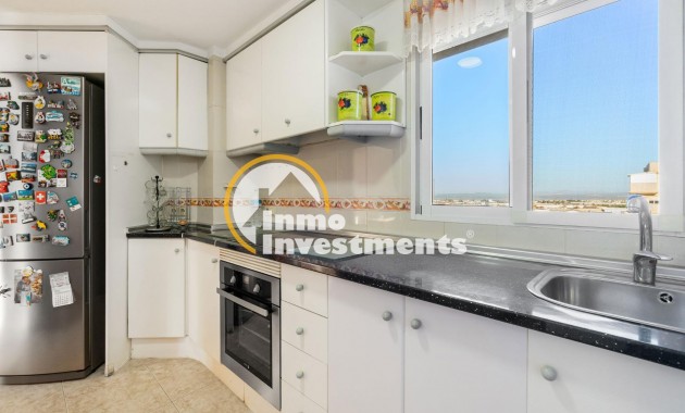 Resale - Apartment - Torrevieja - Calas Blanca