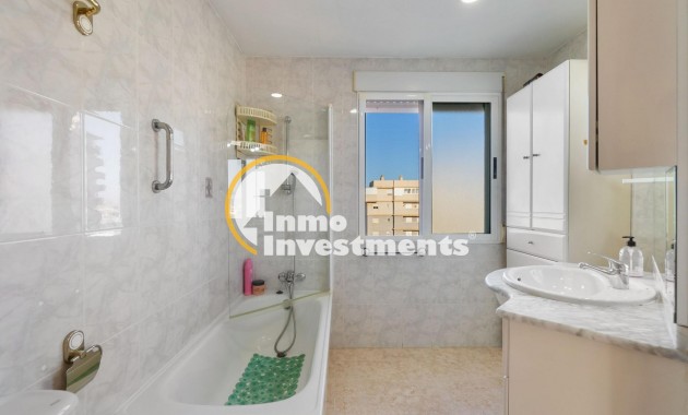 Bestaande bouw - Appartement - Torrevieja - Calas Blanca