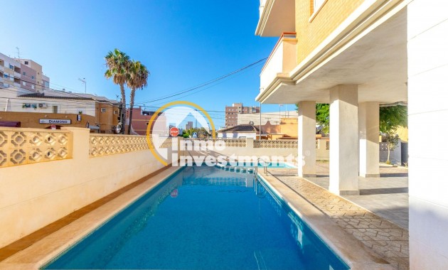 Bestaande bouw - Appartement - Torrevieja - Calas Blanca