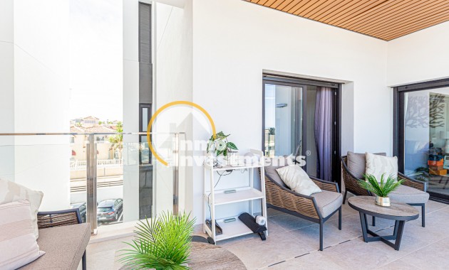 Resale - Apartment - Orihuela Costa - La Zenia