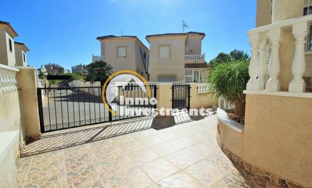 Bestaande bouw - Villa - Playa Flamenca - 