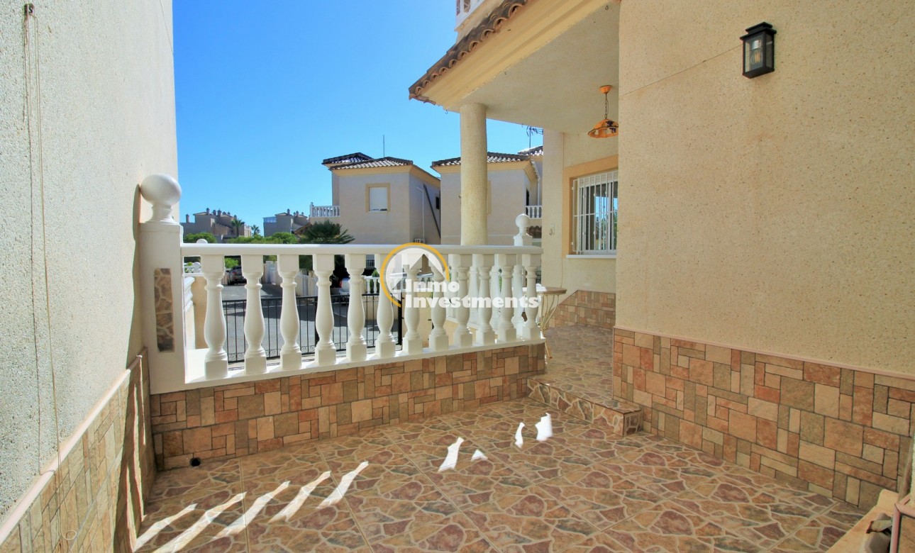 Bestaande bouw - Villa - Playa Flamenca - 