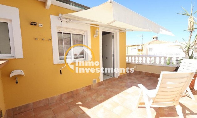 Bestaande bouw - Half vrijstaande villa - Lomas de Cabo Roig