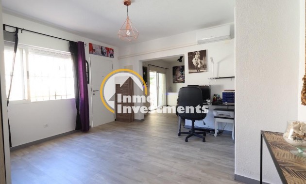 Gebrauchtimmobilien - Villa - Orihuela Costa - Lomas De Cabo Roig