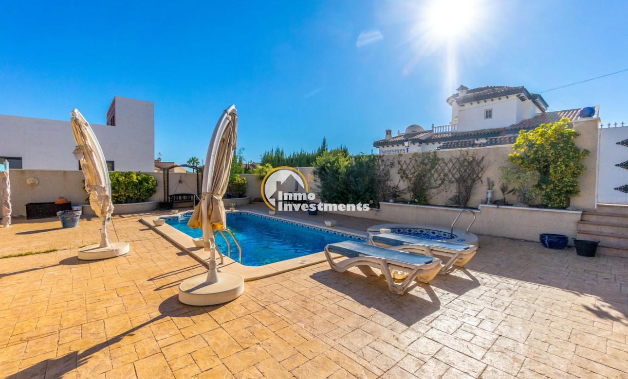 Bestaande bouw - Villa - Villamartin