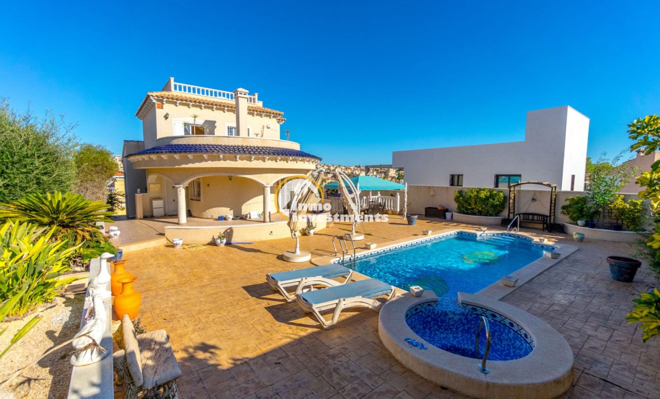 Bestaande bouw - Villa - Villamartin