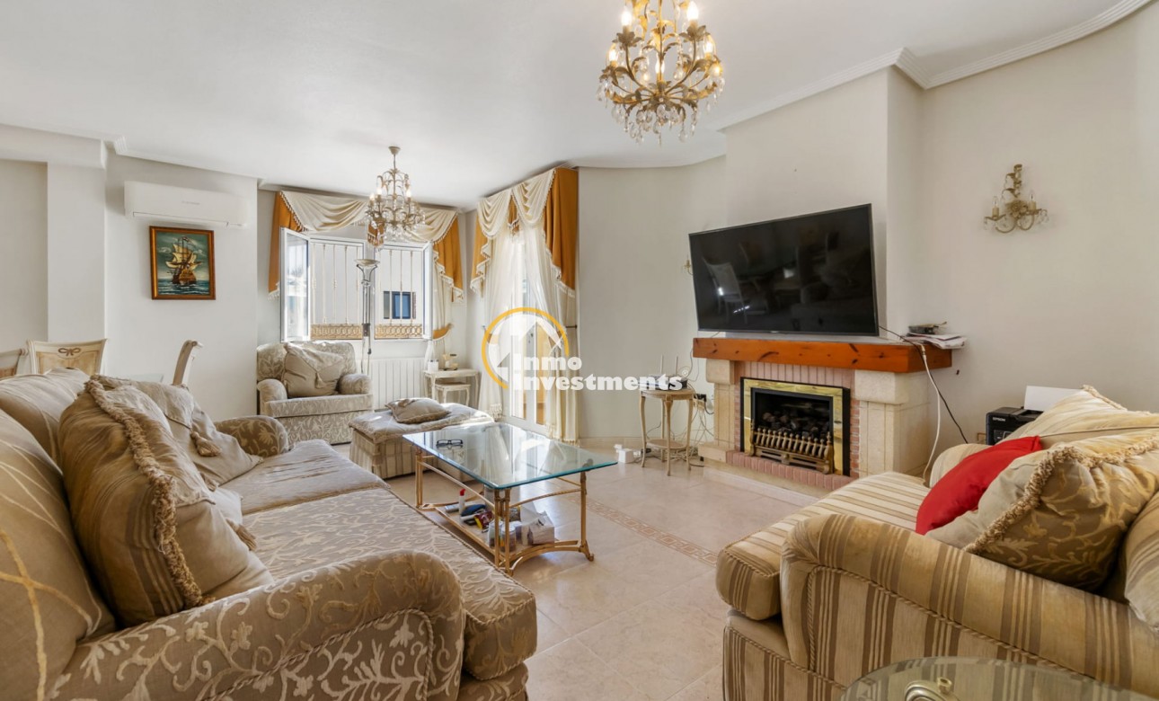 Bestaande bouw - Villa - Villamartin