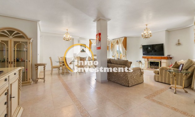 Bestaande bouw - Villa - Villamartin