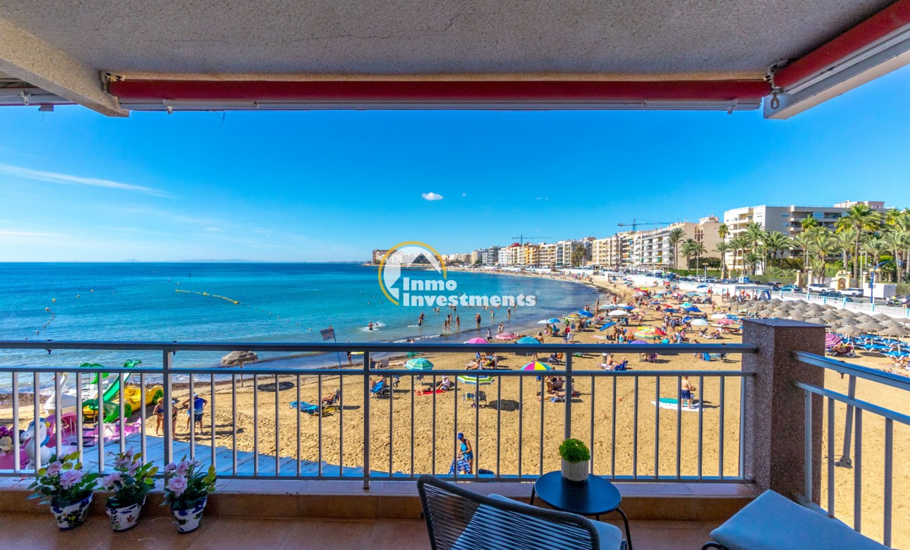 Resale - Apartment - Torrevieja - Beach