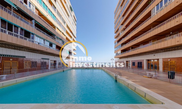 Resale - Apartment - Torrevieja - El Acequión