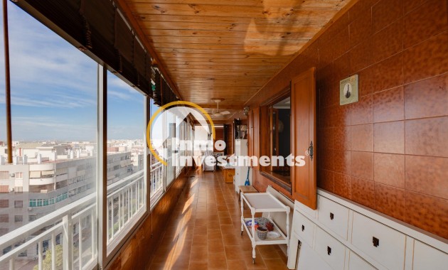 Resale - Apartment - Torrevieja - El Acequión