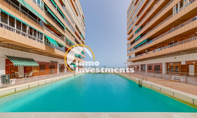 Resale - Apartment - Torrevieja - El Acequión