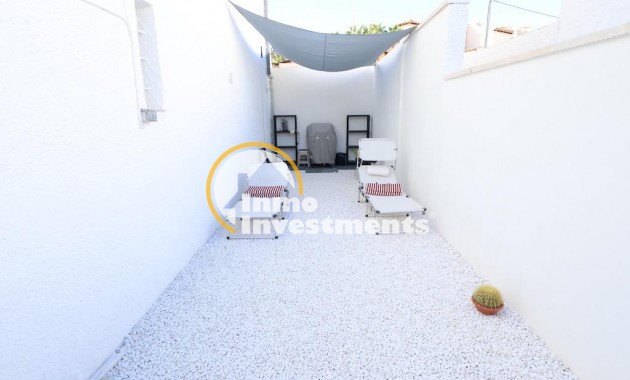 Resale - Bungalow - Torrevieja - Los Frutales