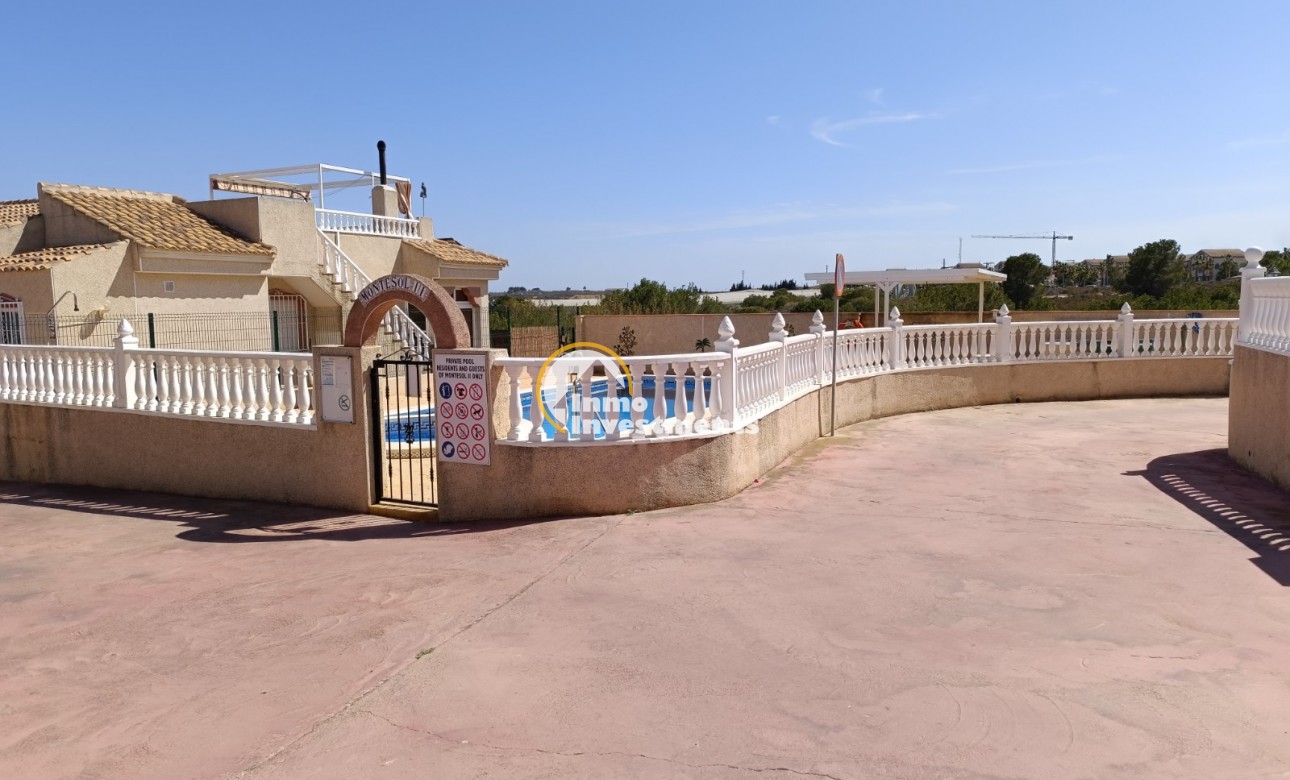 Resale - Villa - Algorfa - Montemar