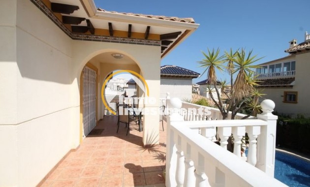 Resale - Villa - Orihuela Costa - La Zenia