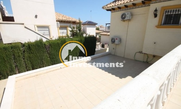 Resale - Villa - Orihuela Costa - La Zenia