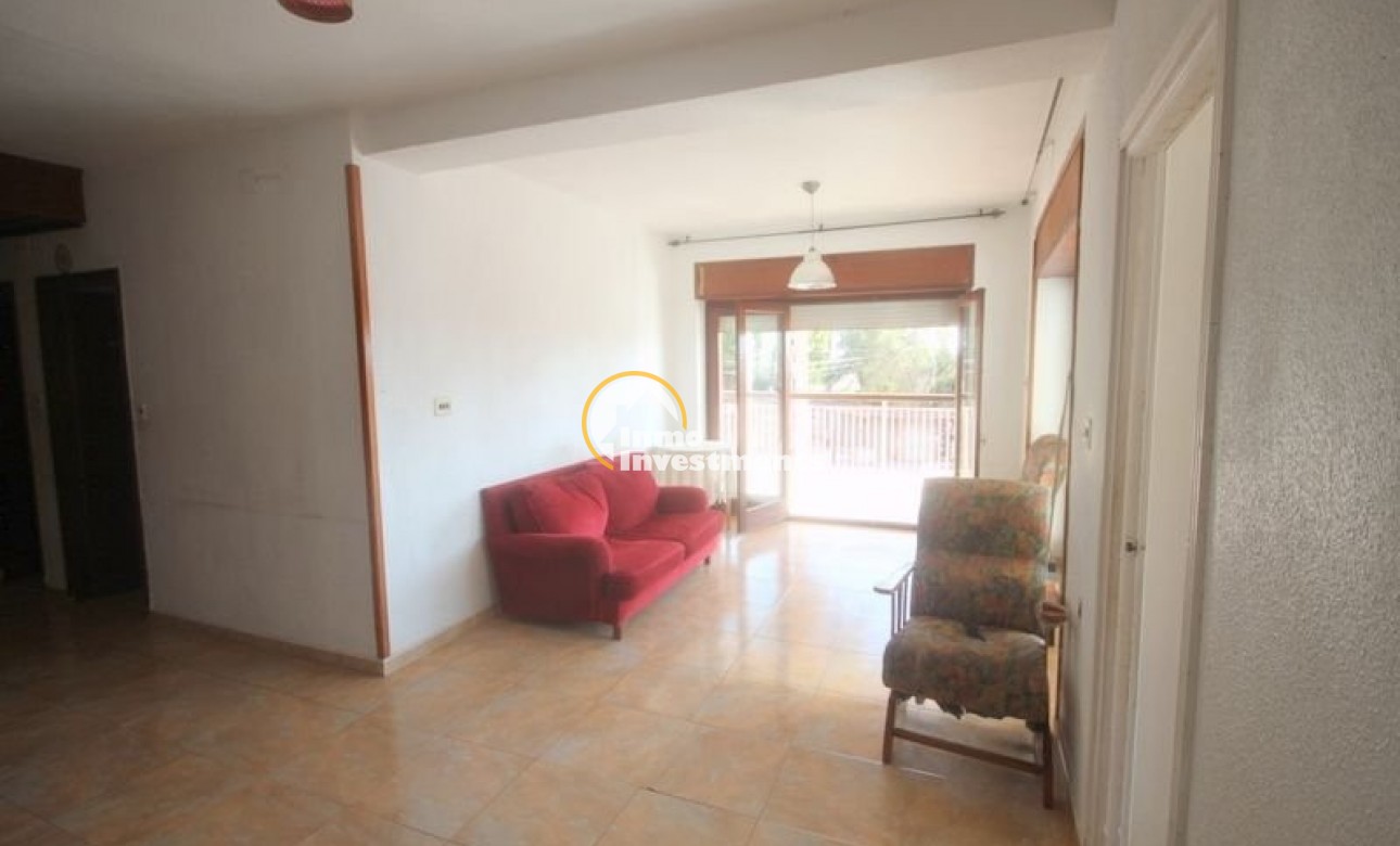 Resale - Apartment - Torrevieja - Beach