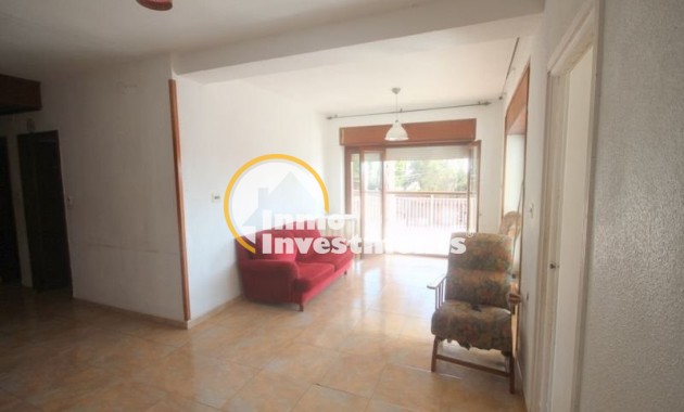 Resale - Apartment - Torrevieja - Beach