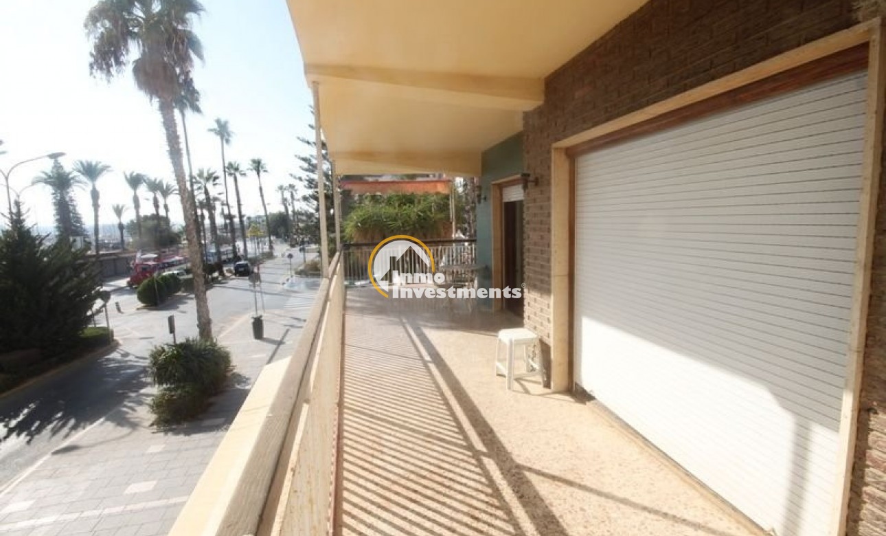 Gebrauchtimmobilien - Apartment - Torrevieja - Strand