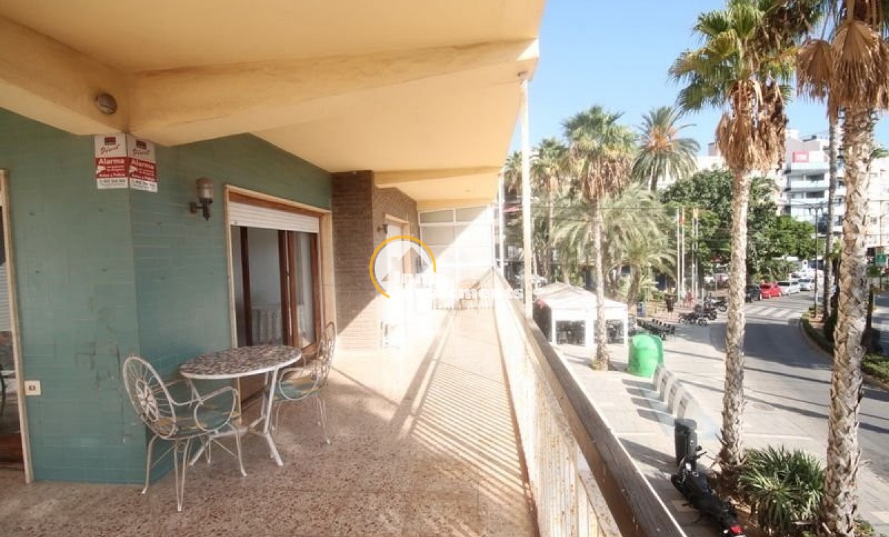 Resale - Apartment - Torrevieja - Beach