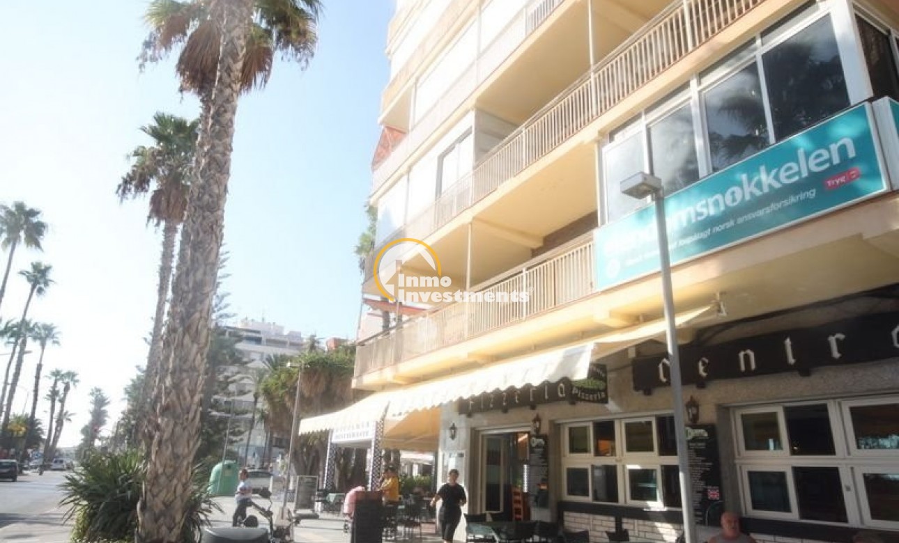 Resale - Apartment - Torrevieja - Beach