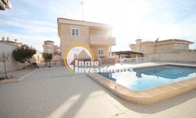 Gebrauchtimmobilien - Villa - Torrevieja - Aguas Nuevas