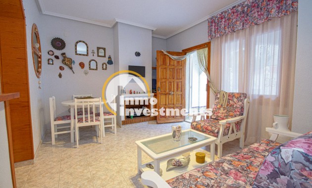 Resale - Quad House - Los Altos