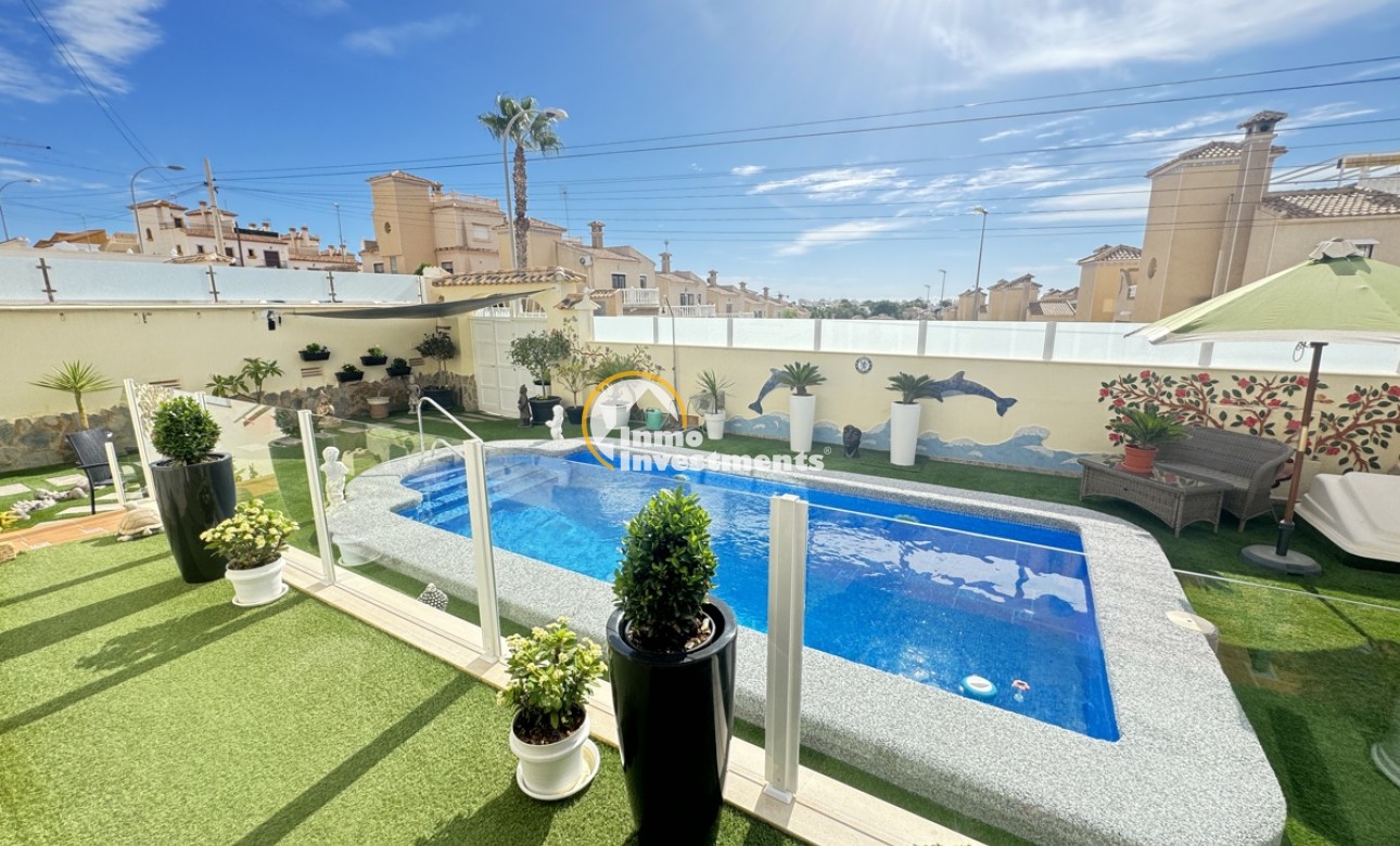 Resale - Villa - Villamartin - El Galan