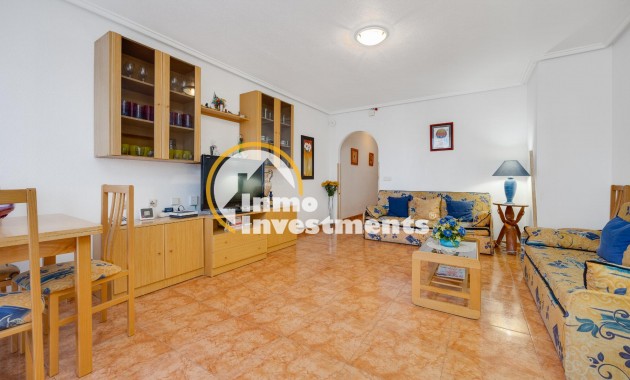 Resale - Apartment - Torrevieja - Centro